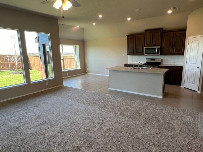 Photo - Gorgeous House for rent in Cleburne !!