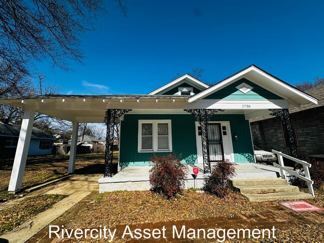 Building Photo - 1750 Euclid Ave Rental