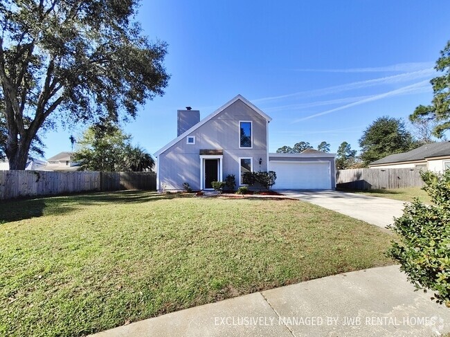 Building Photo - 8188 Coralberry Ln W Rental