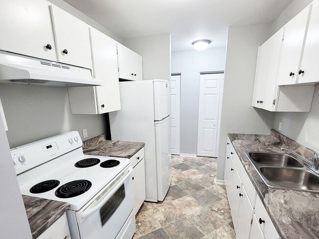 Photo - Dineen Place Apartments