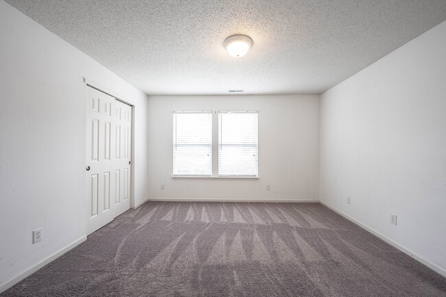 Building Photo - 10290 Tournon Dr Rental