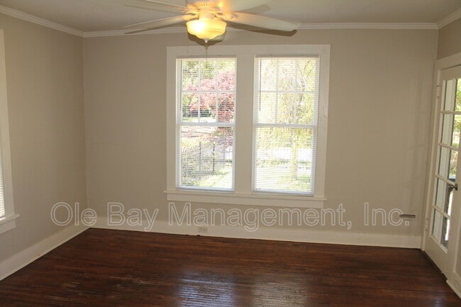 Photo - 1725 Laurel St