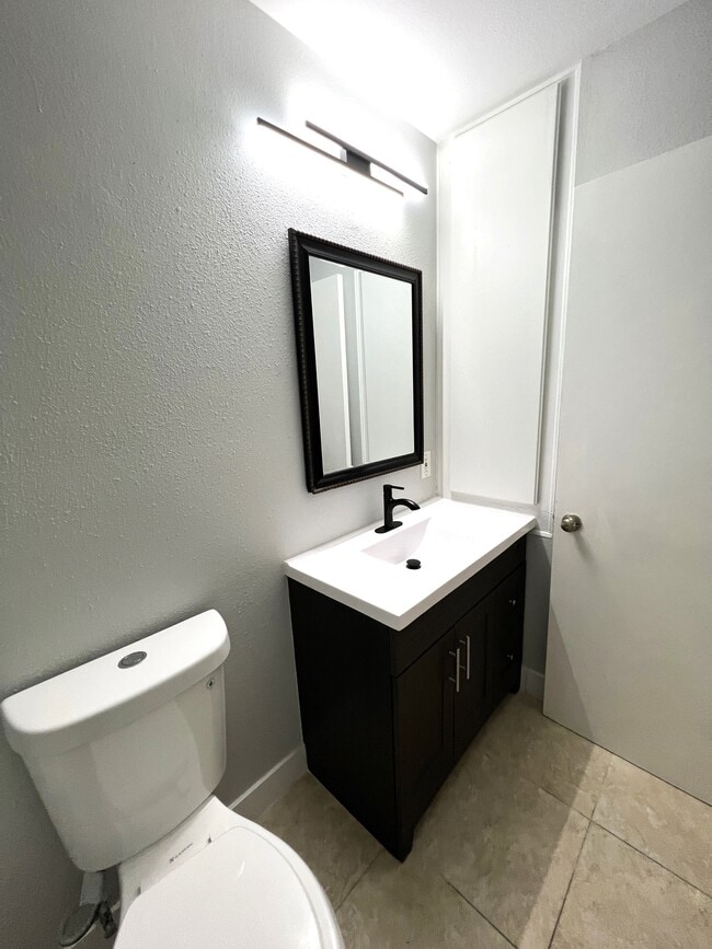 Photo - 23322 Caminito Andreta Unit ..