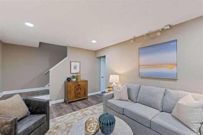 122 Bentley Pkwy
