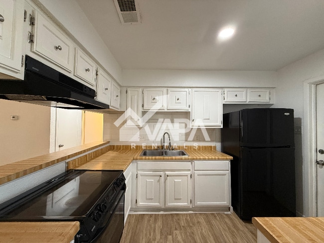 Photo - 6507 Ridge Peak Dr