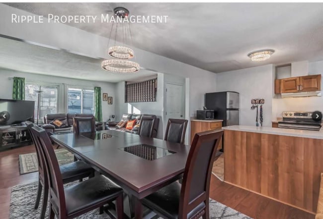 Photo - SPACIOUS 3 BEDS, 1.5 BATHS MAIN FLOOR | PRIVATE FENCED BACKYARD