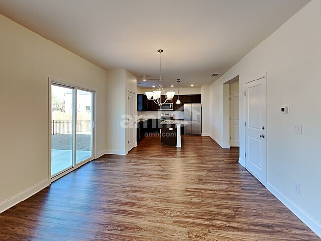 Photo - 78 Hickory Ct