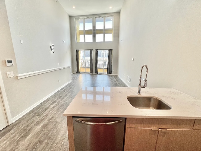 Photo - 1730 Ridge Ave