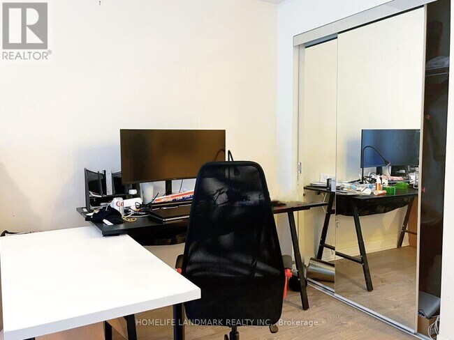 Photo - 99 John St Unit 207