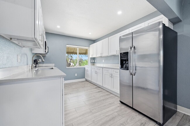 Photo - $2,820.95 with $300 off the first month's rent, 4 Beds - 2 Bath, Single Family Home in Denver wit...