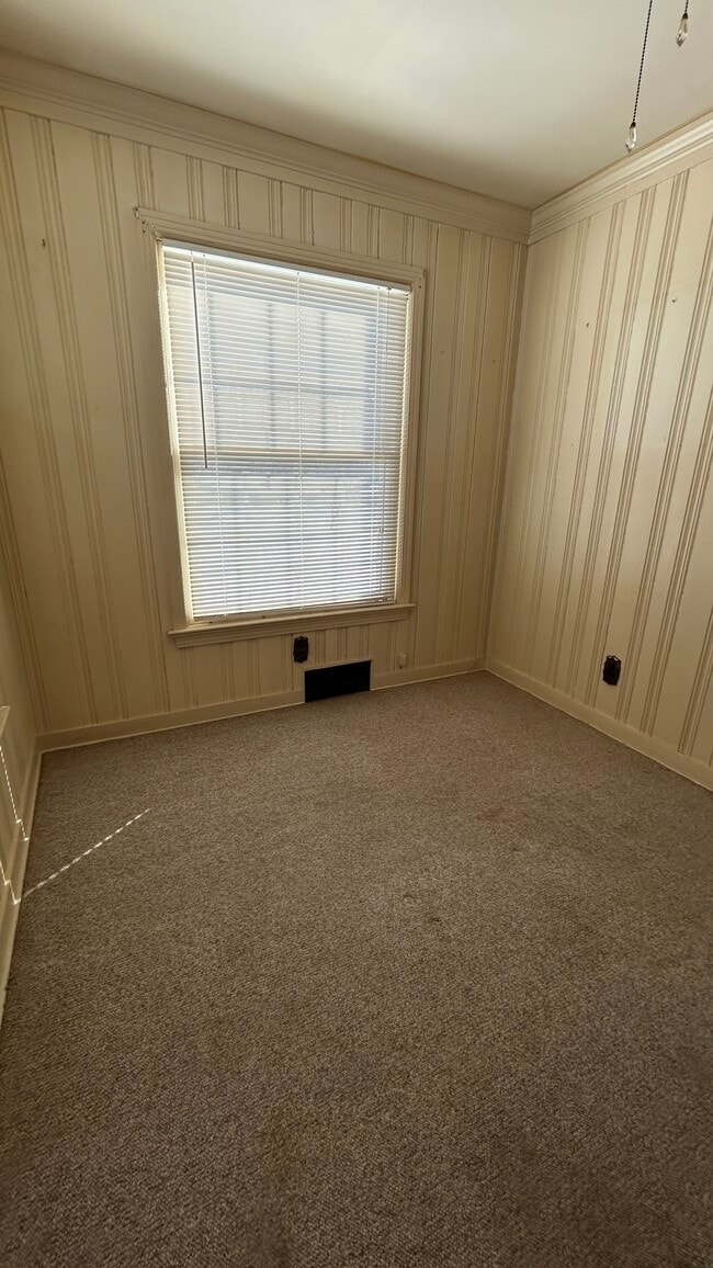 Photo - 100 Ansel Rd