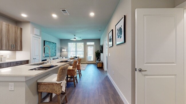 Building Photo - 24002 Colonial Pkwy Unit 4210 Rental