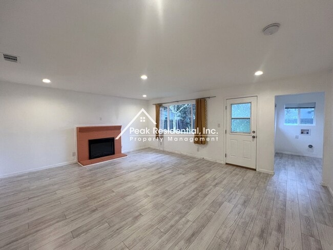 Photo - Updated 3bd/2ba Sacramento House
