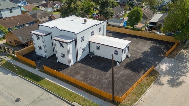 Photo - 6608 Avenue O Unidad 5