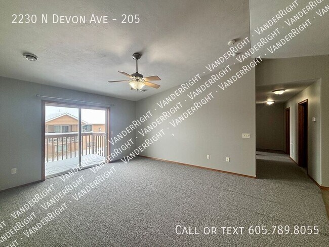 Photo - 2230 Devon Ave Unit 205