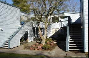 West Hills Village - West Hills Village