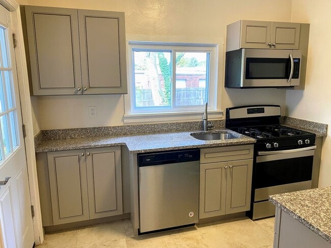 Photo - Beautiful Single Family Home in Highland Park