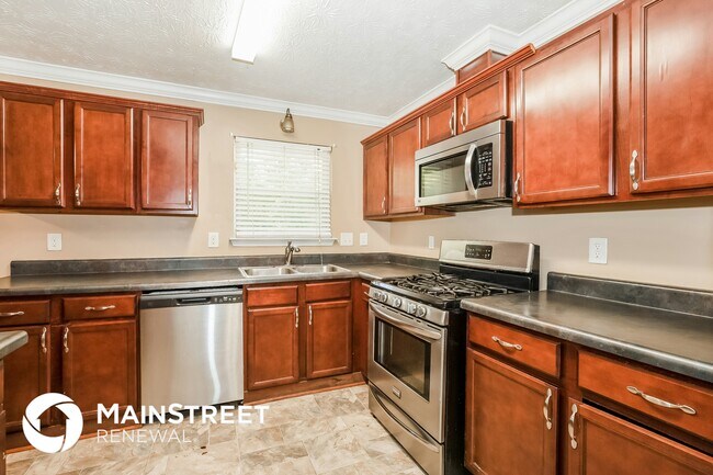 Photo - 1759 Old Camp Trail NW