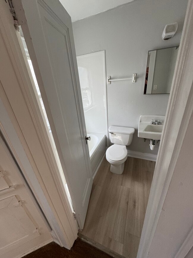 Photo - 110 1/2 Main St