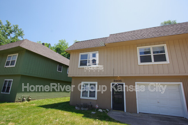 Photo - 9405 E 83rd St Townhome