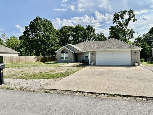 Photo - 6 Roessler Ln