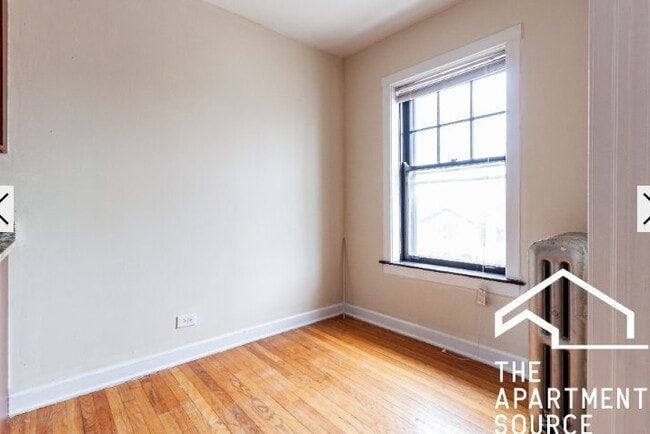 Photo - 2100 W Ainslie St Unit 1