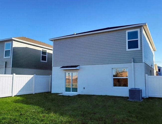 Photo - 3147 Totem Rd