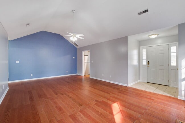 Photo - 7856 High Maple Cir