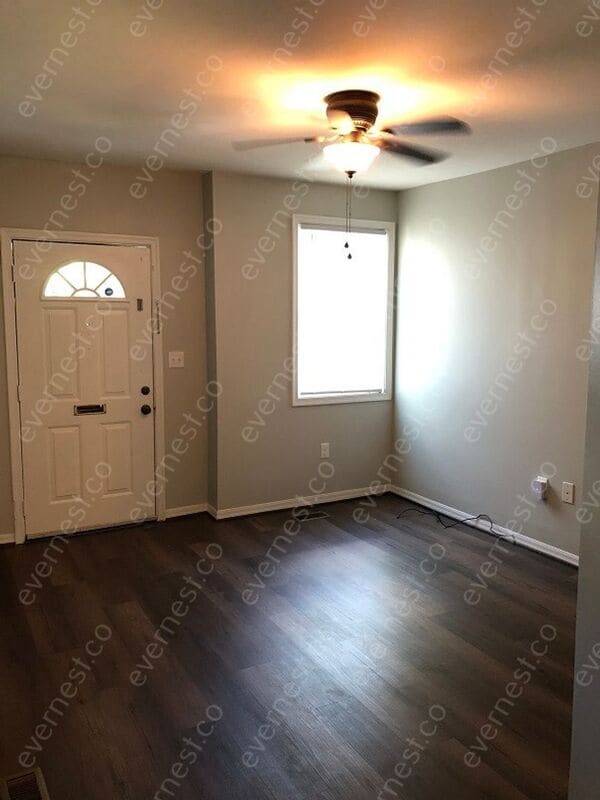 Photo - 2113 Maplewood Ave Unit A