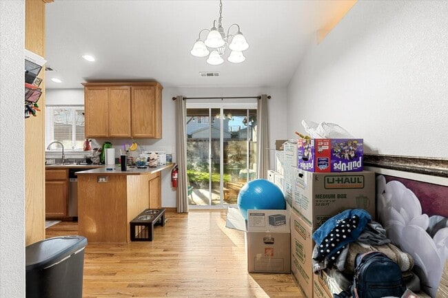 Photo - 1432 Beekman Ave