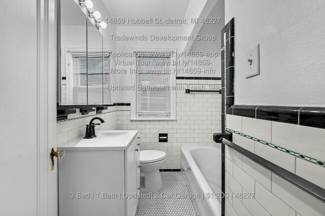 Photo - 14859 Hubbell Ave