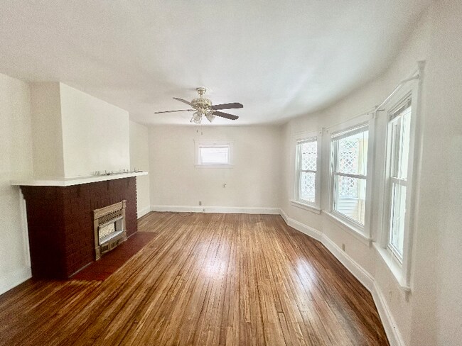 Photo - 1310 W 64th St Unit 2