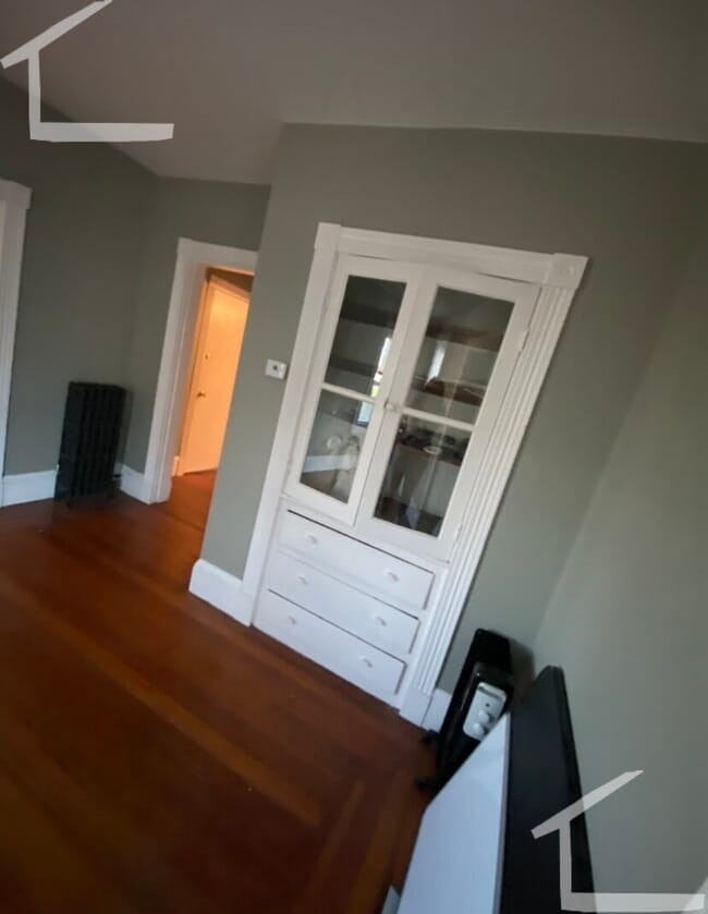 Photo - 30 Antwerp St Unit 1