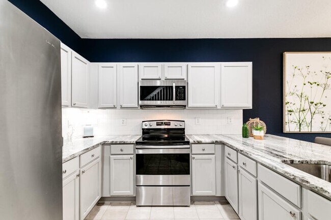 Photo - 13354 Georgian Ct