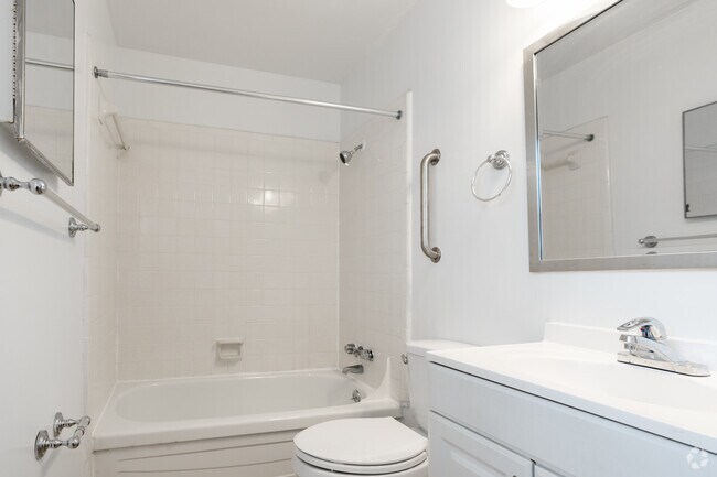 3BR,1.5 -1,289SF