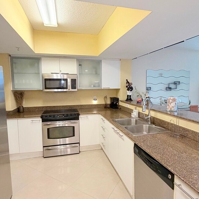 Photo - 16699 Collins Ave Unit 1410