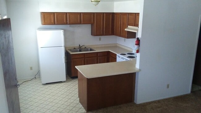 Building Photo - 402 W Morgan Ave