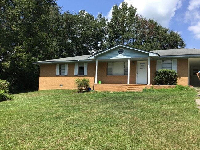 Photo - 10 Hampton Dr