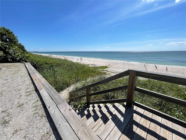 2709 Casey Key Rd