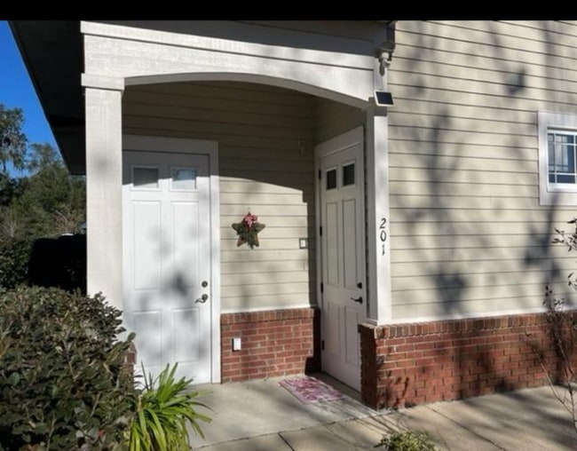 Photo - 8763 SW 27th Ln Unidad 201