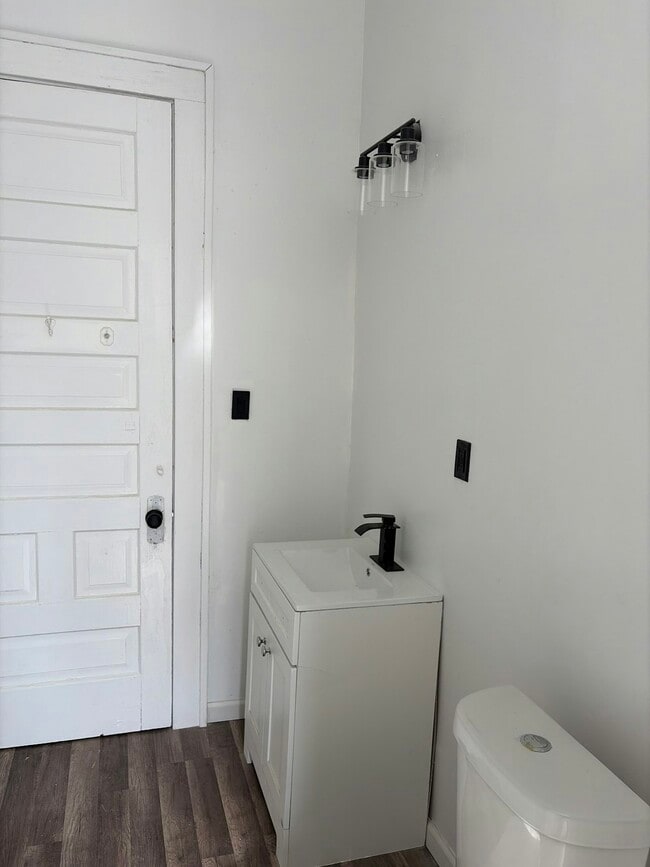 Photo - 2618 Collingwood Blvd Unit A