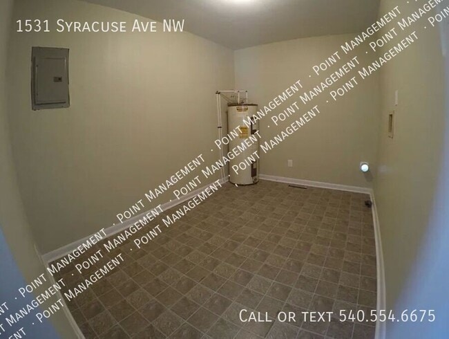Photo - 1531 Syracuse Ave NW