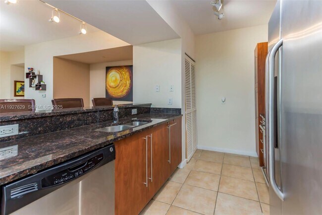 Photo - 7355 SW 89th St Unit 721N