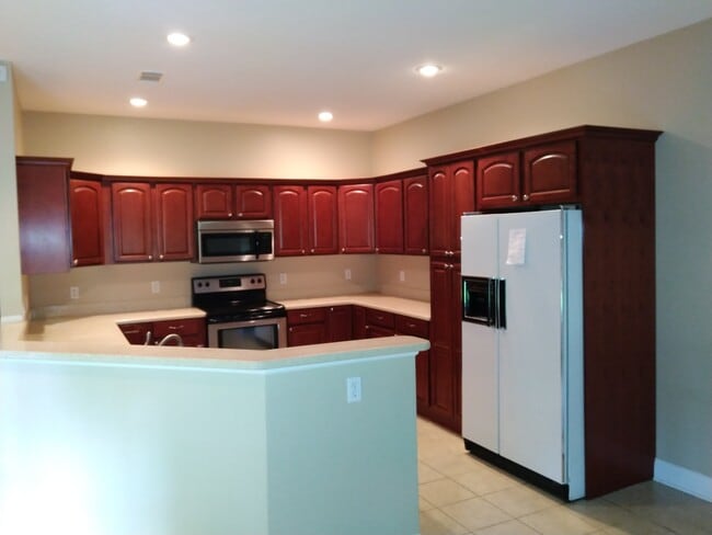 Photo - 1205 Commanche St