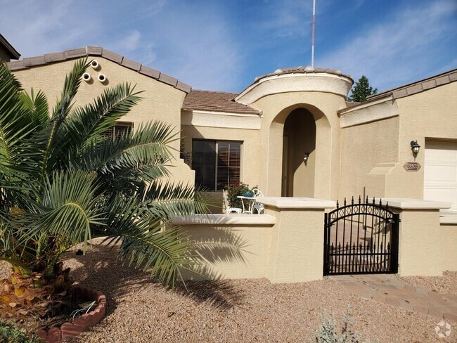 Building Photo - 6528 N 28th Glen Rental