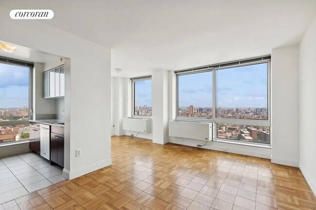 Building Photo - 215 E 96th St Rental