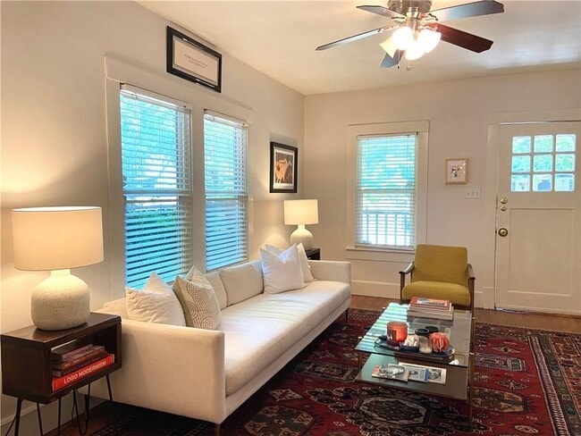 Photo - 1509 Canterbury St