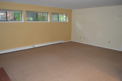 Building Photo - 845 20th St