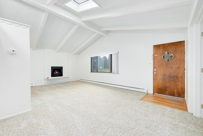 Photo - 850 W Chenango Ave