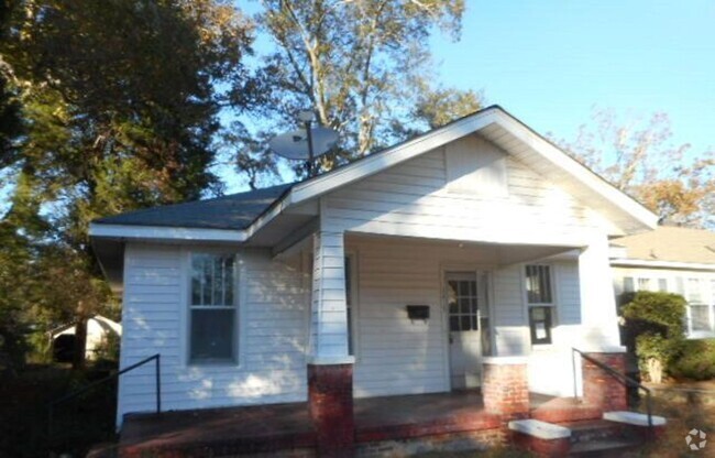 Building Photo - **AVAILABLE NOW**2 bedroom / 1 Bathroom Ho... Rental